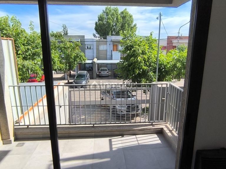Lujan de Cuyo MANUEL ANTONIO SAEZ 8013  BARRIO PORTAL DEL SUR II