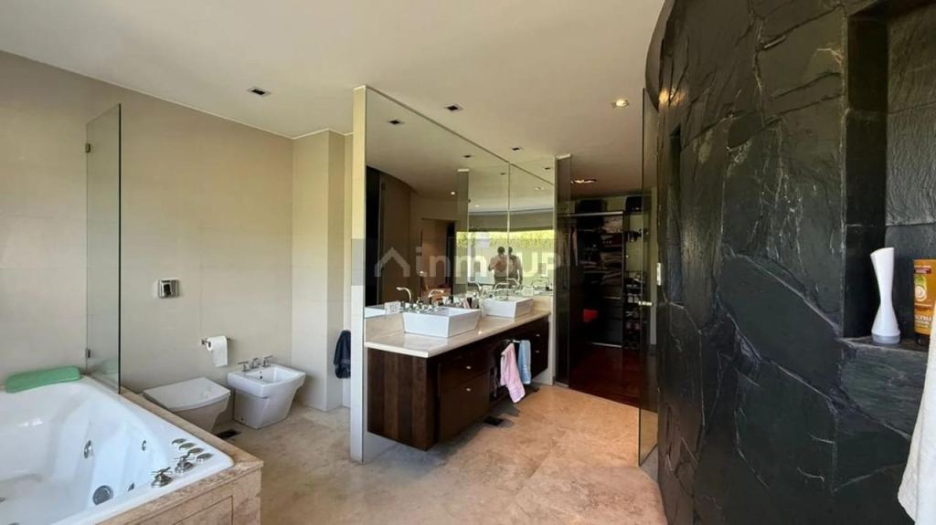 Casa en Venta en Capital, Mendoza