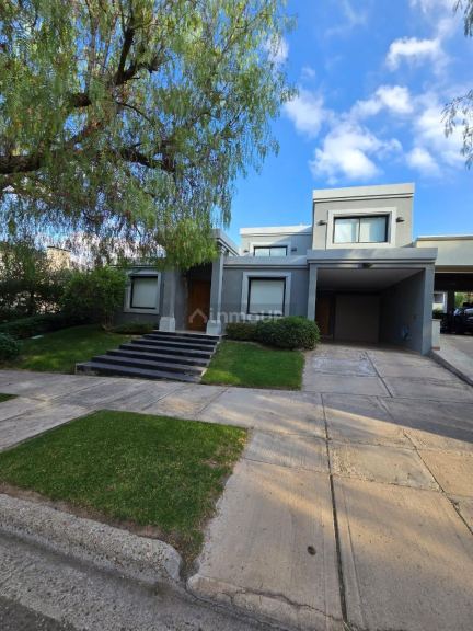 Casa en Venta en Capital, Mendoza