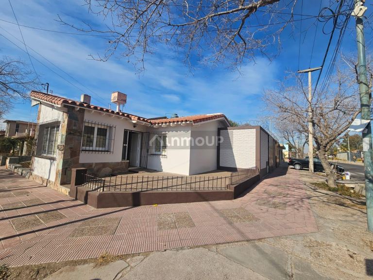Casa en Alquiler en Godoy Cruz, Mendoza