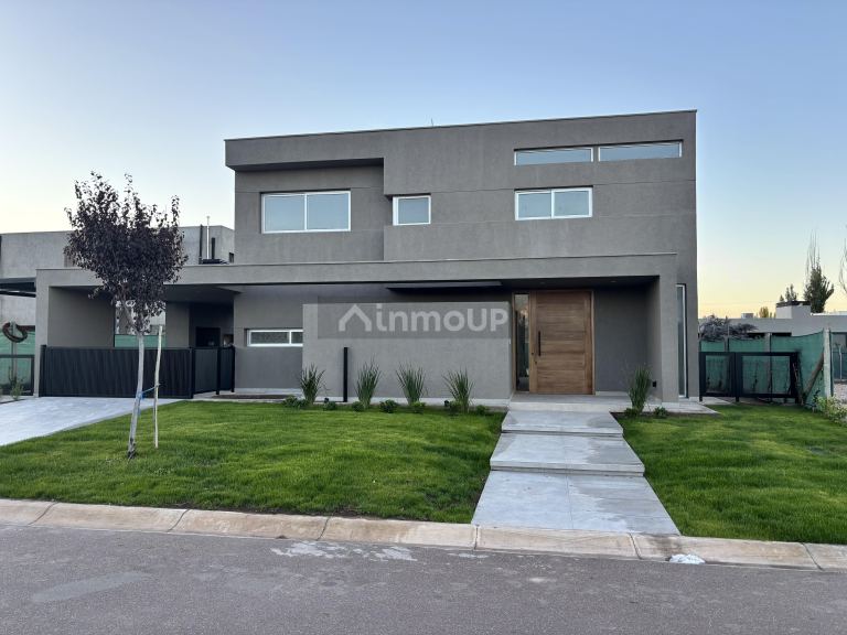Casa en Alquiler en Lujan de Cuyo, Mendoza