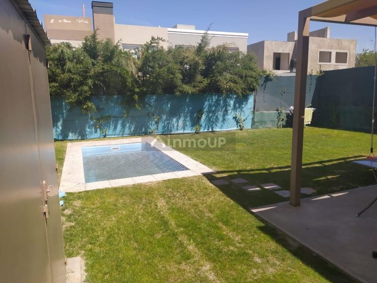 Casa en Alquiler en Godoy Cruz, Mendoza