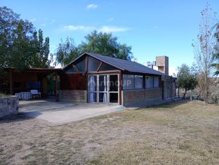 Lujan de Cuyo Barrio Porta Suizo , Blanco encalada