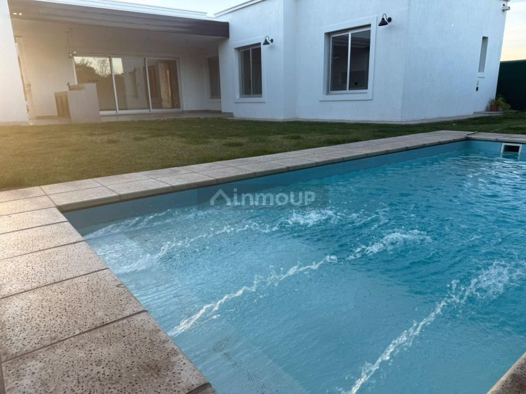 Casa en Alquiler en Lujan de Cuyo, Mendoza - $ 2.400.000 | Inmoup - 8