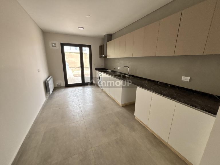 Casa en Alquiler en Maipu, Mendoza