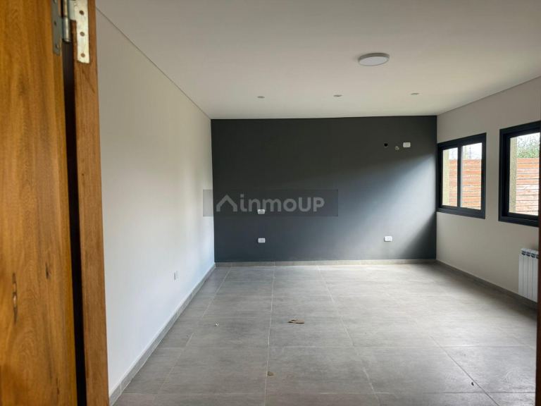 Casa en Venta en Maipu, Mendoza - USD 310.000 | Inmoup - 24
