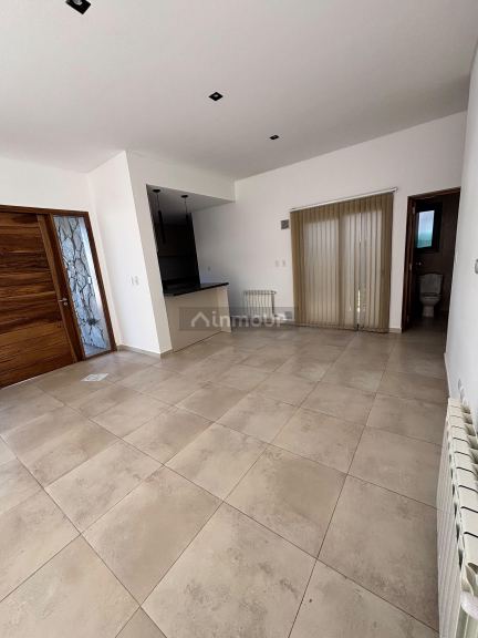 Casa en Alquiler en Guaymallen, Mendoza - USD 1.300 | Inmoup - 6