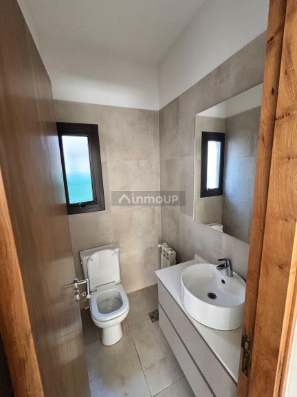 Casa en Alquiler en Guaymallen, Mendoza - USD 1.300 | Inmoup - 17