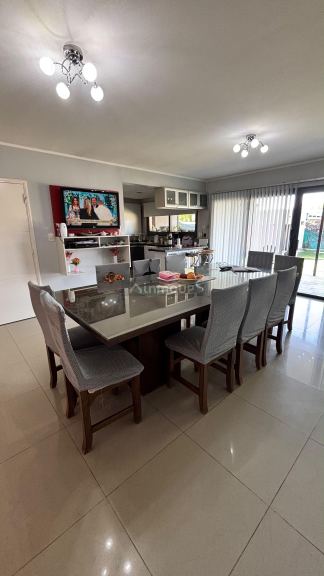 Casa en Venta en Guaymallen, Mendoza - USD 255.000 | Inmoup - 10