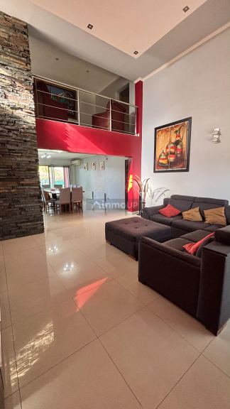 Casa en Venta en Guaymallen, Mendoza - USD 255.000 | Inmoup - 22