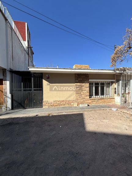 Casa en Alquiler en Capital, Mendoza