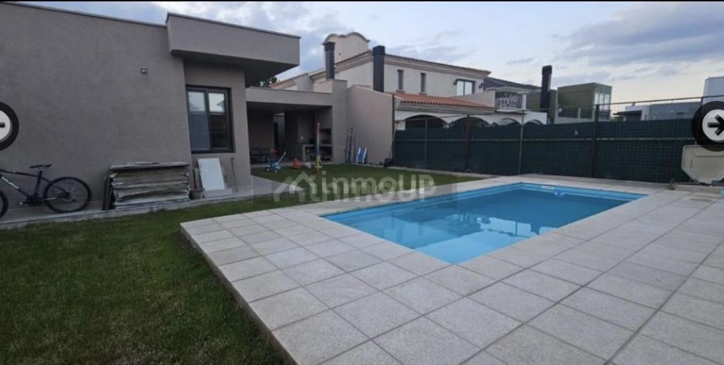 Casa en Venta en Guaymallen, Mendoza