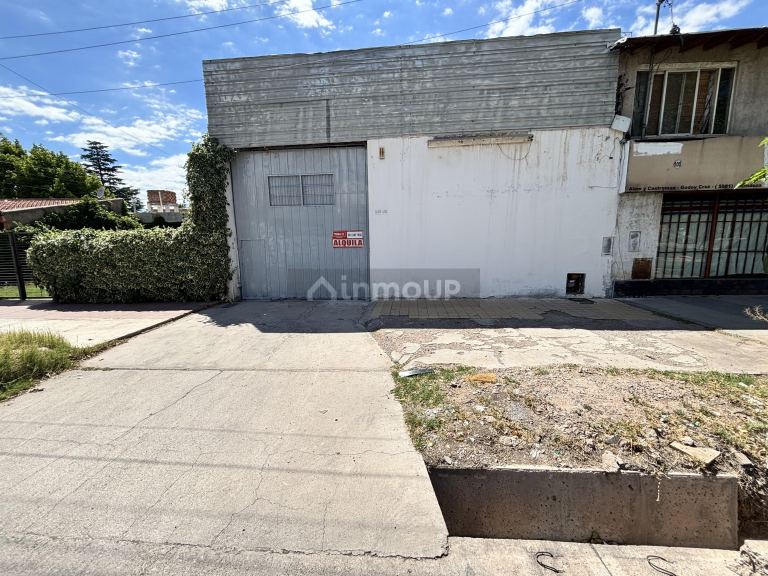 Galpon en Alquiler en Godoy Cruz, Mendoza