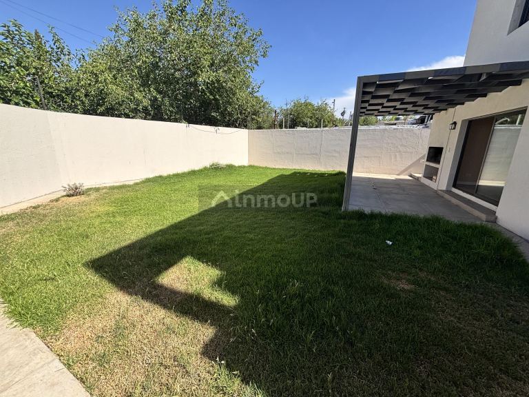 Casa en Alquiler en Godoy Cruz, Mendoza