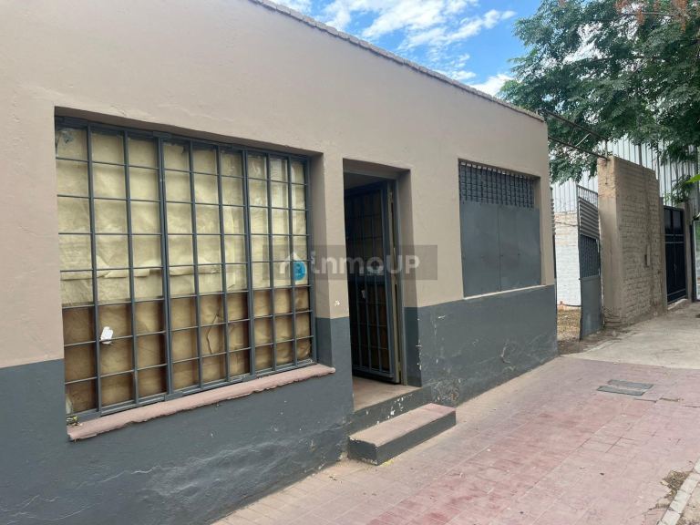 Galpon en Alquiler en Godoy Cruz, Mendoza