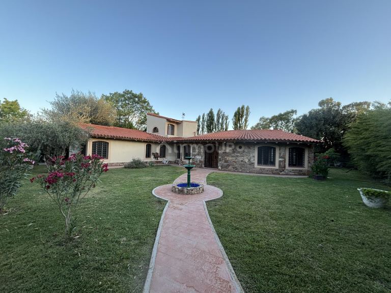 Casa en Alquiler en Lujan de Cuyo, Mendoza