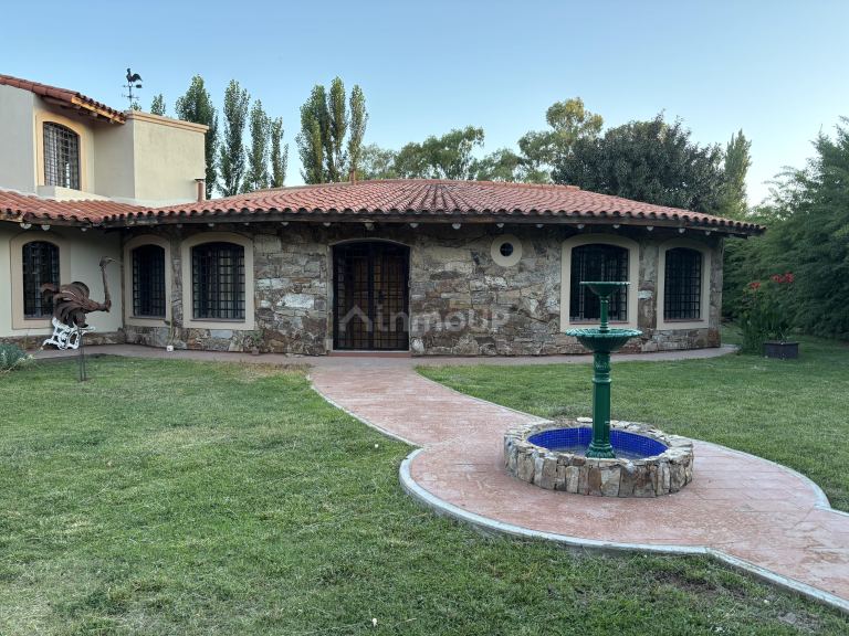 Casa en Alquiler en Lujan de Cuyo, Mendoza