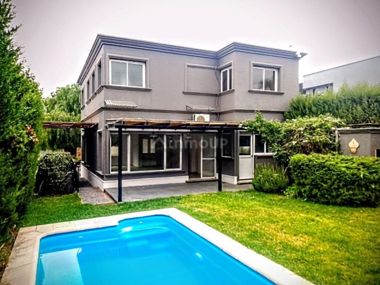 Casa en Alquiler en Capital, Mendoza