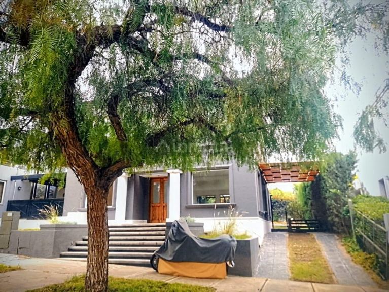 Casa en Venta en Capital, Mendoza