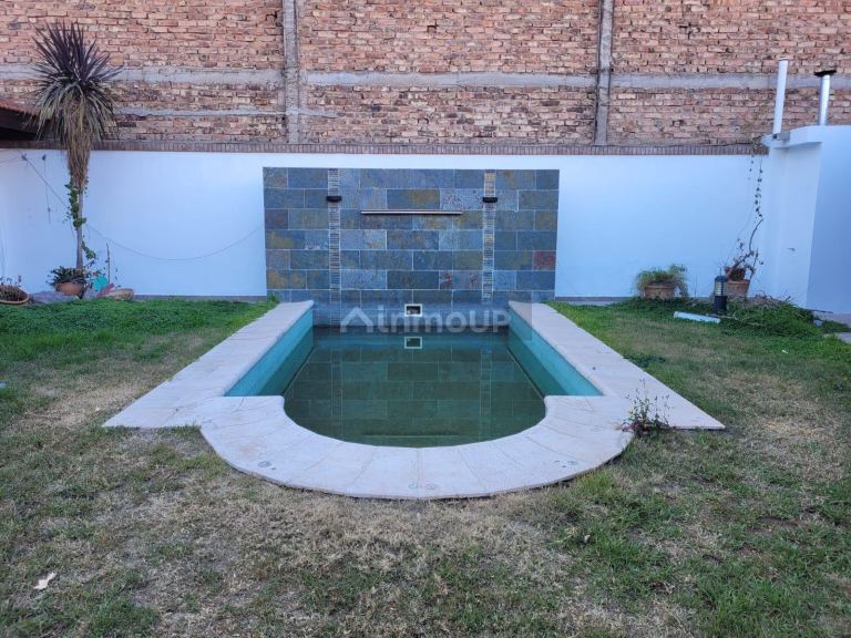 Casa en Venta en Capital, Mendoza