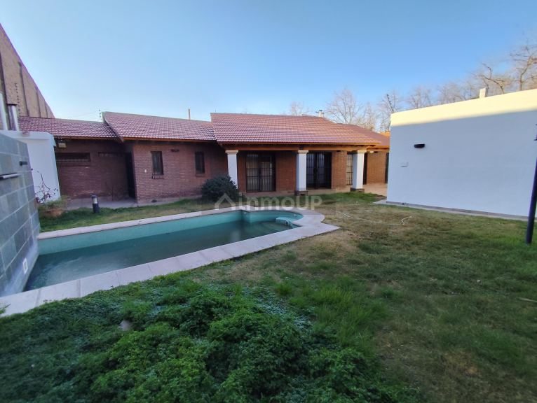 Casa en Venta en Capital, Mendoza