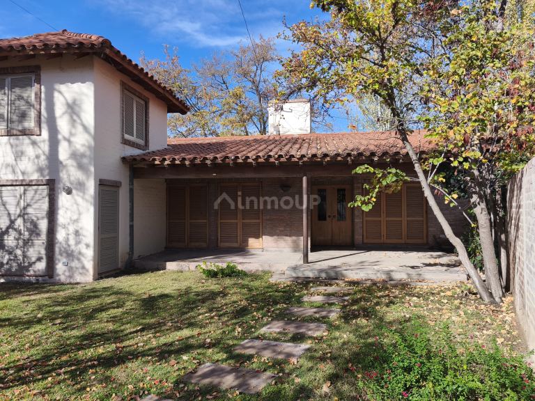 Casa en Alquiler en Lujan de Cuyo, Mendoza