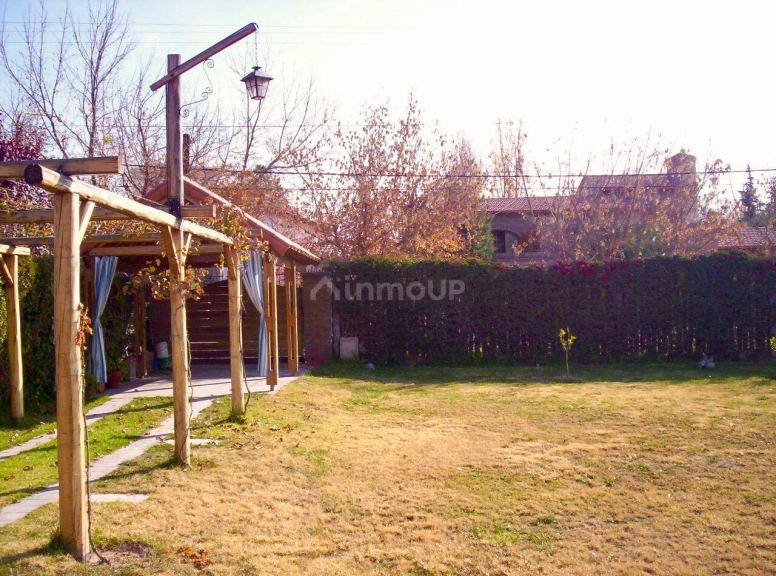 Casa en Alquiler en Lujan de Cuyo, Mendoza