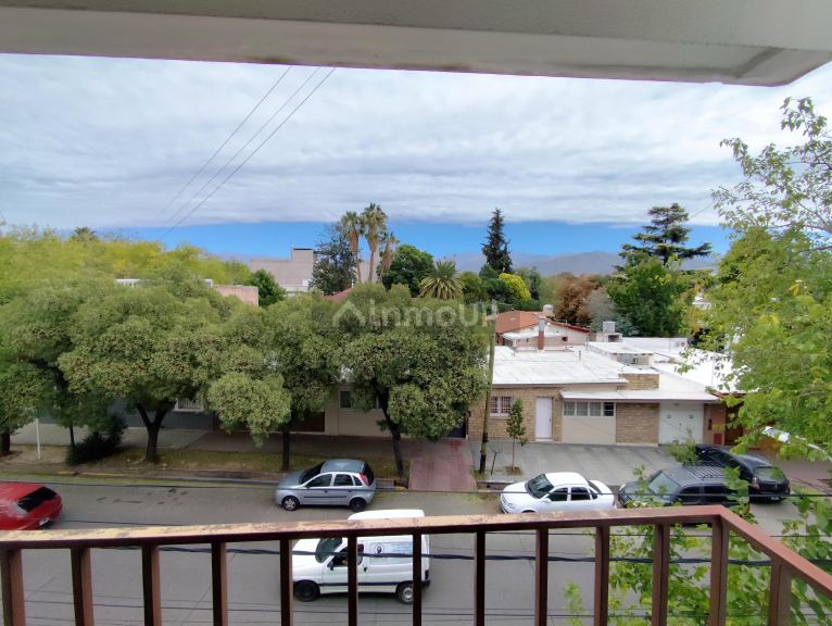 Departamento en Alquiler en Capital, Mendoza