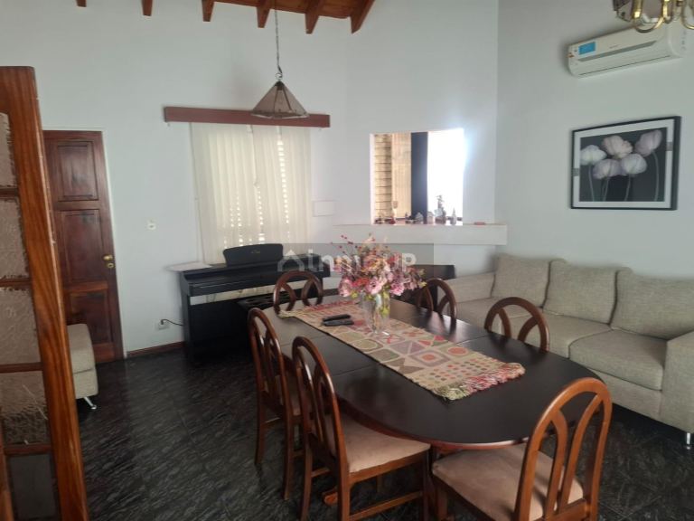 Casa en Venta en Las Heras, Mendoza