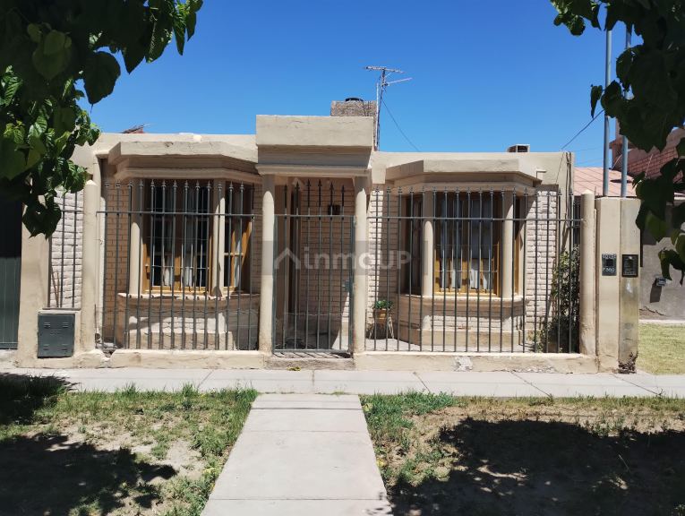 Casa en Venta en San Martin, Mendoza