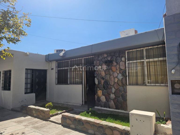 Casa en Venta en Guaymallen, Mendoza