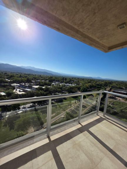 Departamento en Alquiler en Capital, Mendoza