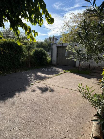 Cochera en Venta en Godoy Cruz, Mendoza