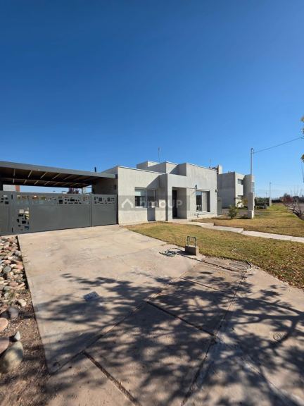 Casa en Venta en Maipu, Mendoza