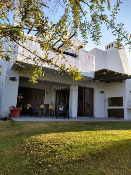 Casa en Venta en Las Heras, Mendoza