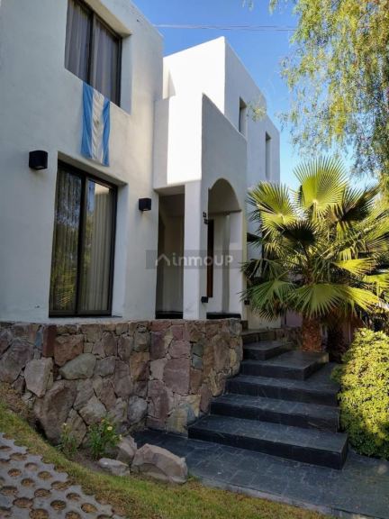 Casa en Venta en Las Heras, Mendoza