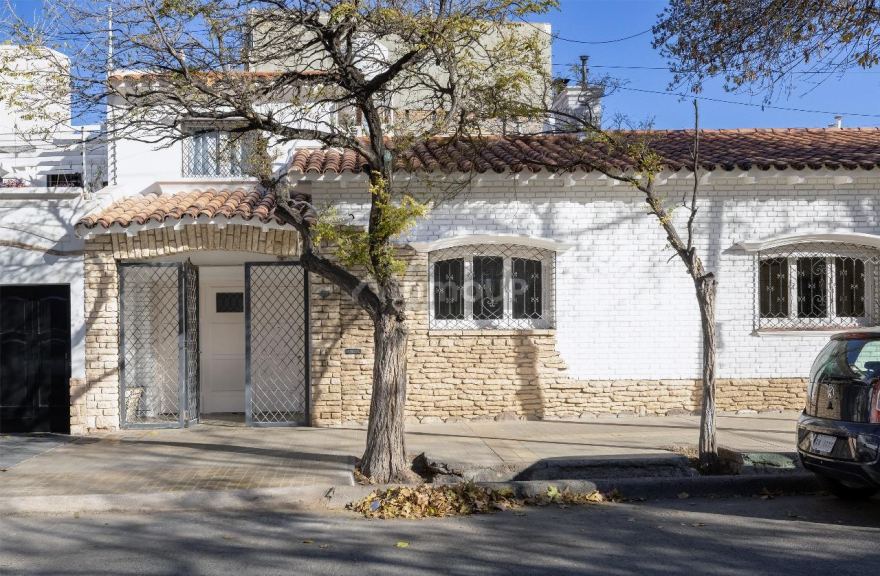 Casa en Alquiler en Capital, Mendoza