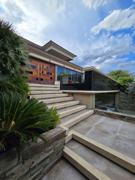 Casa en Alquiler en Capital, Mendoza