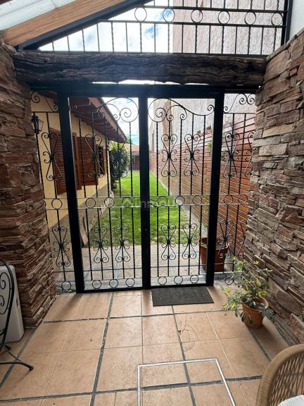 Casa en Alquiler en Capital, Mendoza