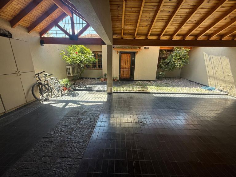 Casa en Alquiler en Capital, Mendoza