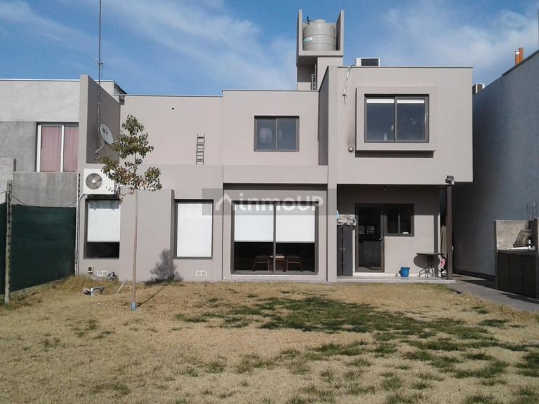 Casa en Venta en Guaymallen, Mendoza