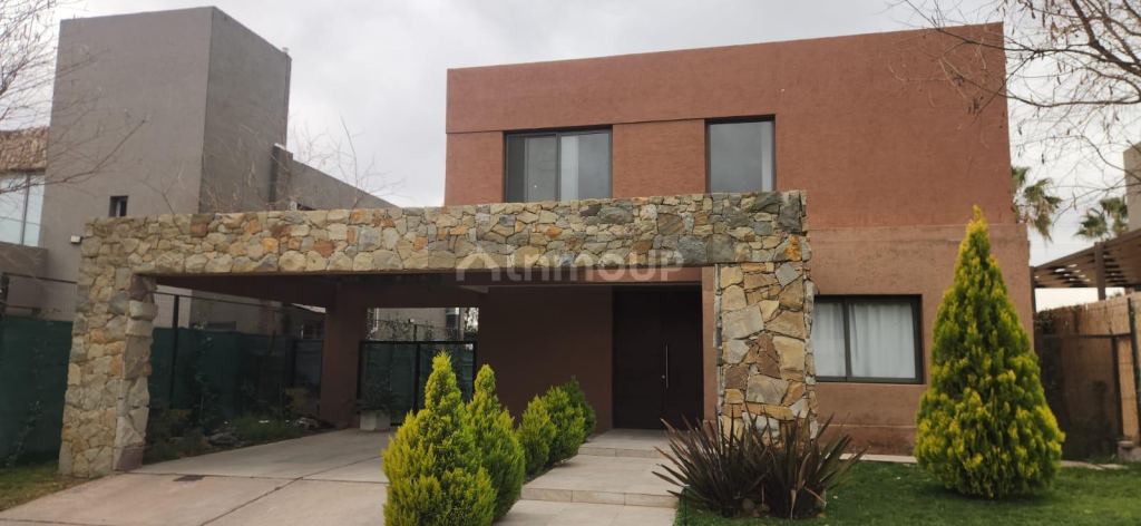 Casa en Alquiler en Lujan de Cuyo, Mendoza