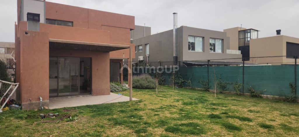 Casa en Alquiler en Lujan de Cuyo, Mendoza