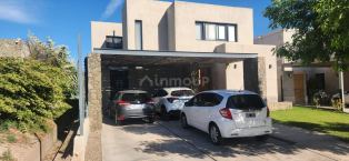 Lujan de Cuyo ARAOZ Y ACCESO SUR