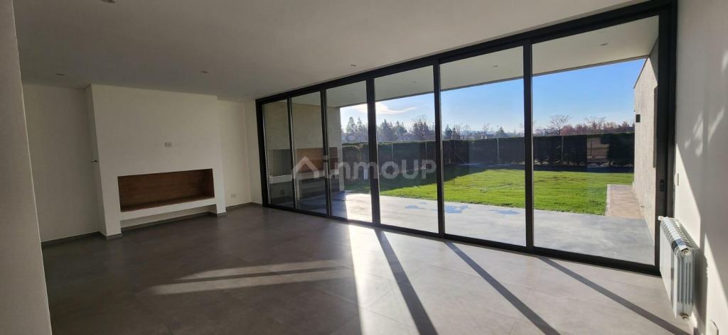 Casa en Alquiler en Lujan de Cuyo, Mendoza