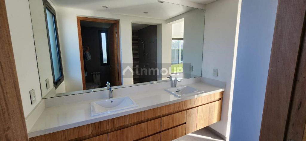 Casa en Alquiler en Lujan de Cuyo, Mendoza