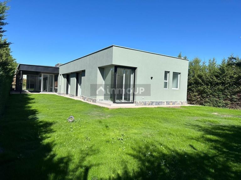 Casa en Alquiler en Lujan de Cuyo, Mendoza