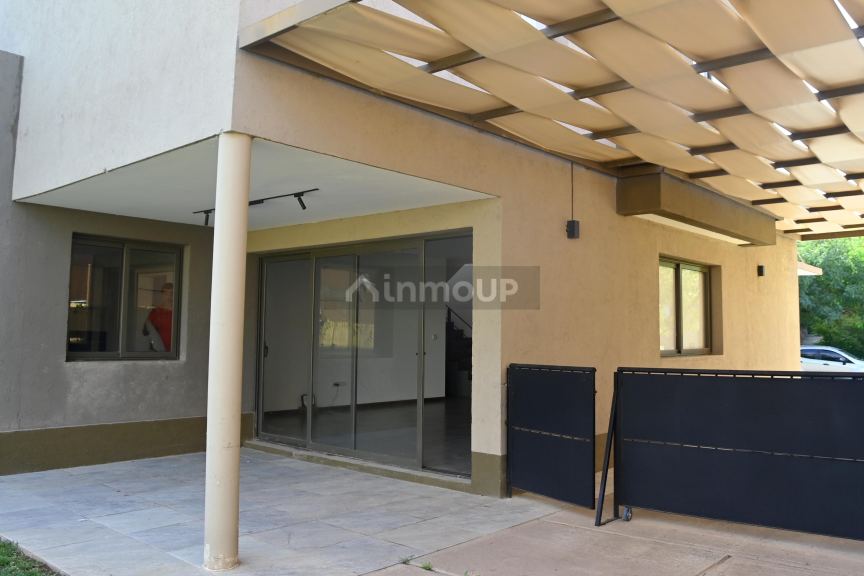 Casa en Alquiler en Godoy Cruz, Mendoza