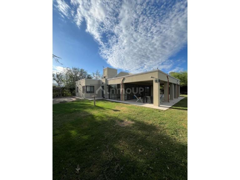 Casa en Venta en Capital, San Juan