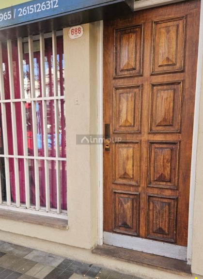 Triplex en Venta en Capital, Mendoza
